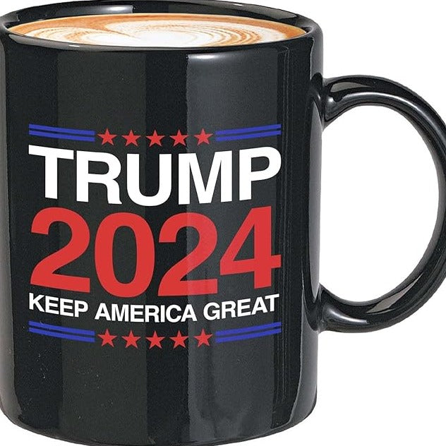 Bubble Hugs Politics Coffee Mug ，Trump 2024 Keep America Great