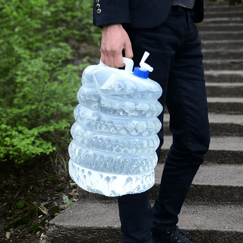 Collapsible Water Container