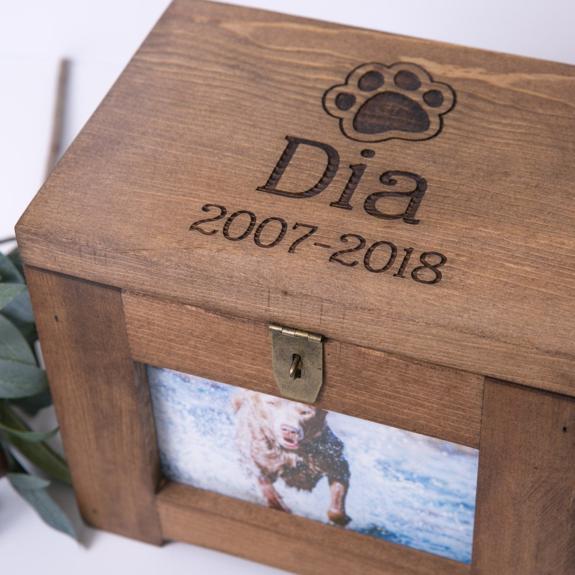 Personalized Pet Memory Box/Urn with Photo - Dog Memorial