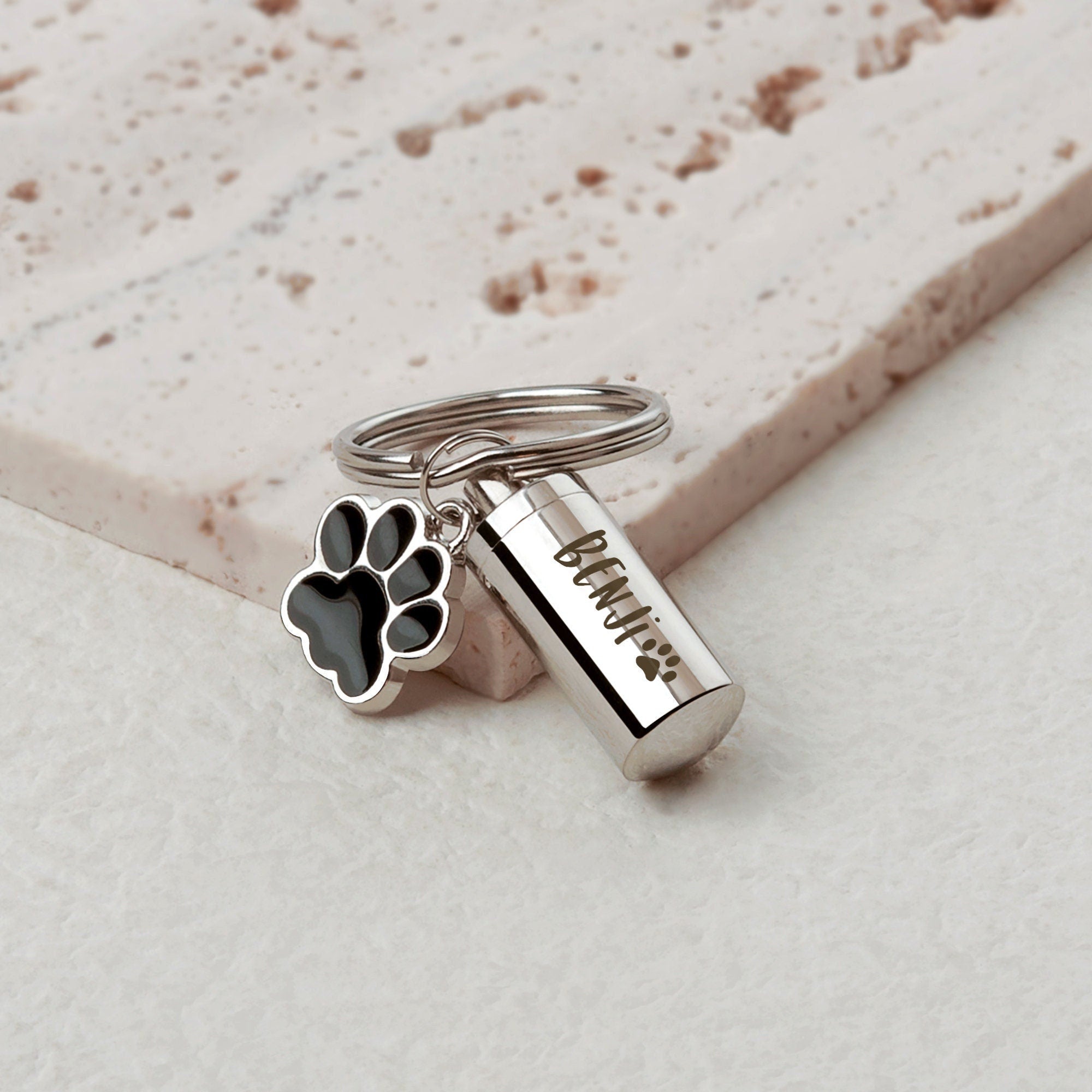 Dog Ashes Keepsake - Pet Urns Keychain for Dogs