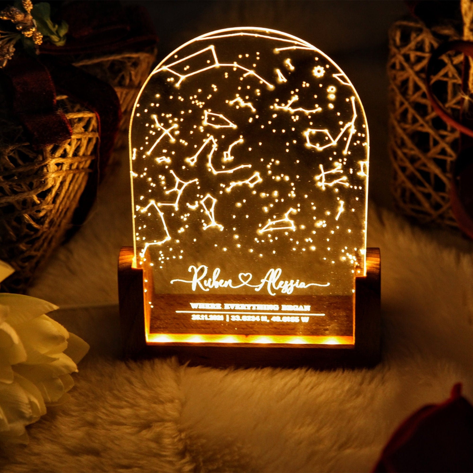 Personalized Constellation Chart Lamp ， Gift Star Map on Night Light