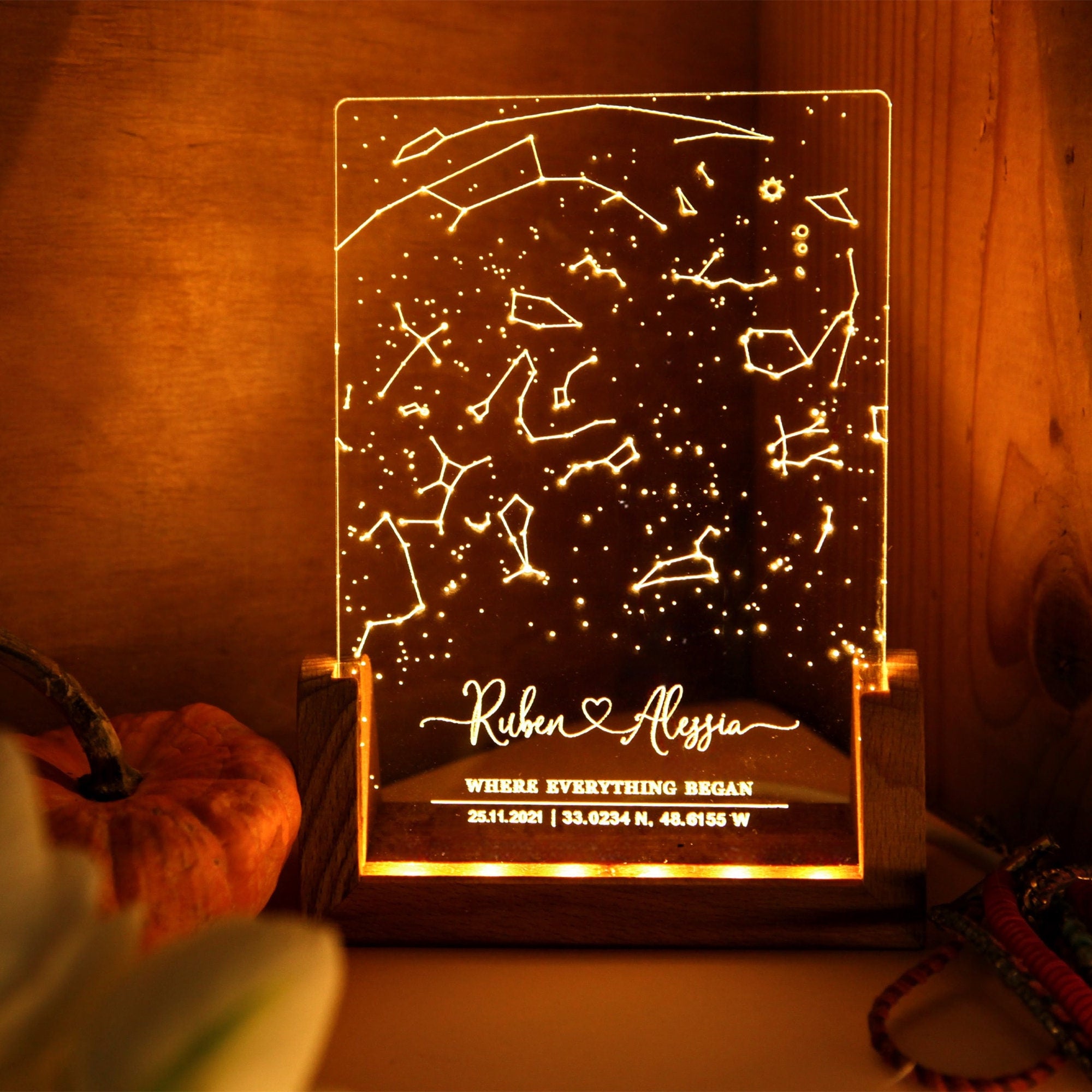 Personalized Constellation Chart Lamp ， Gift Star Map on Night Light