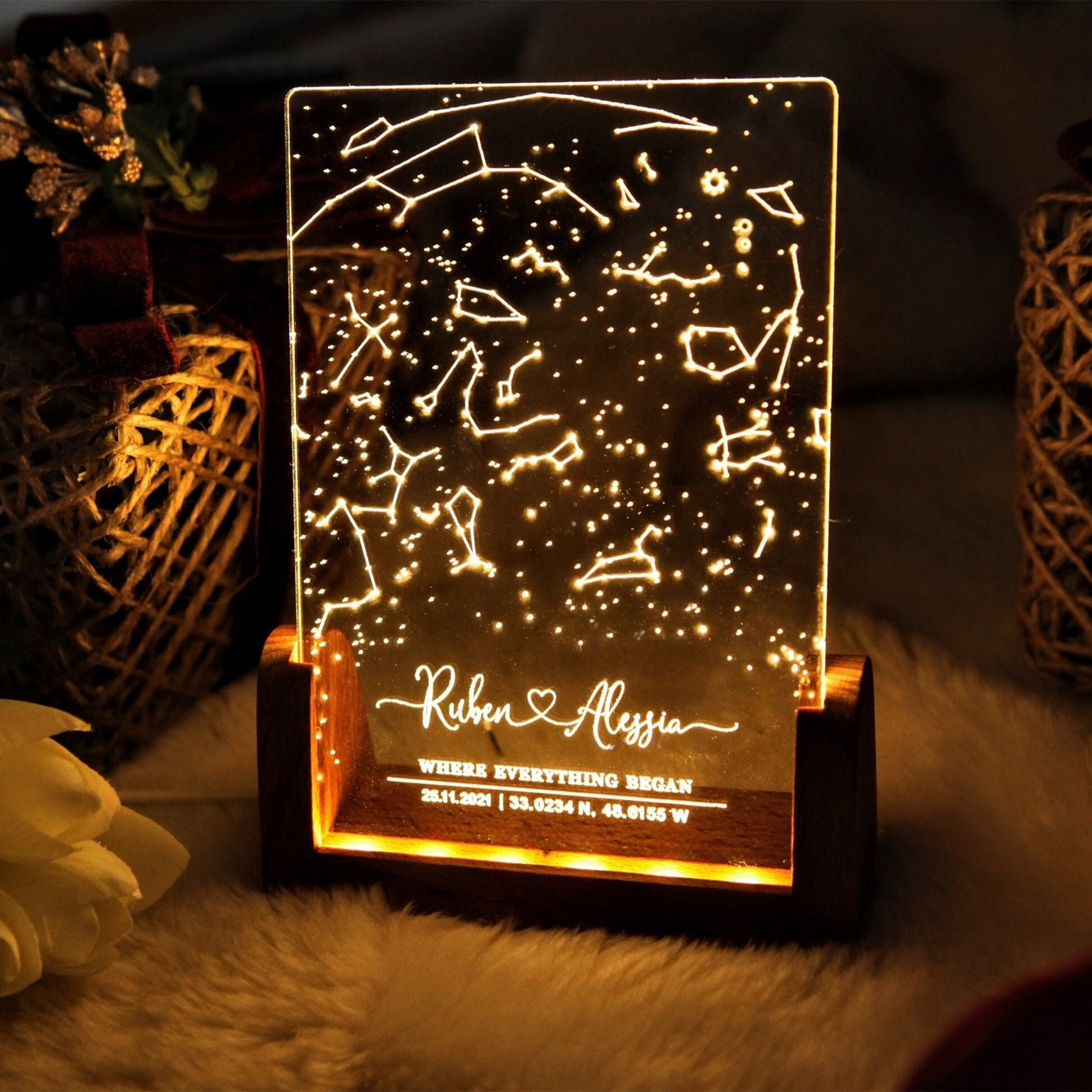 Personalized Constellation Chart Lamp ， Gift Star Map on Night Light