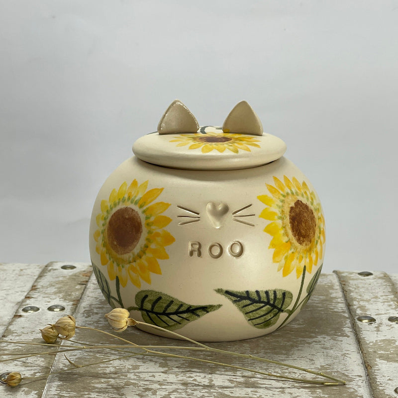 Forget me not/Sunflower White pet Urn, Ceramic Urn for Ashes, simple pet urn
