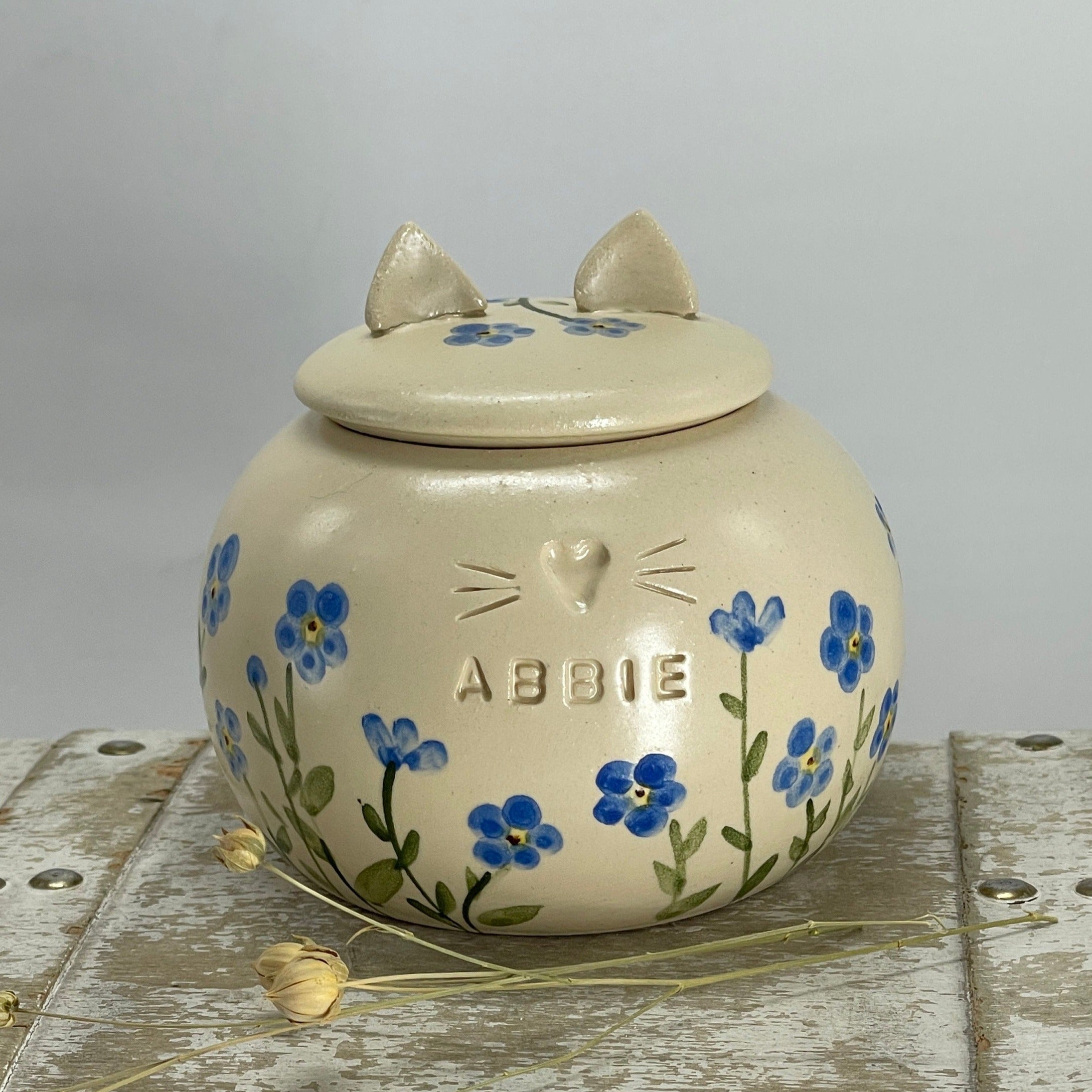 Forget me not/Sunflower White pet Urn, Ceramic Urn for Ashes, simple pet urn